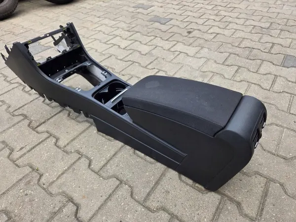 Accoudoir console centrale VW Passat B6 OEM 0649117639 image 3