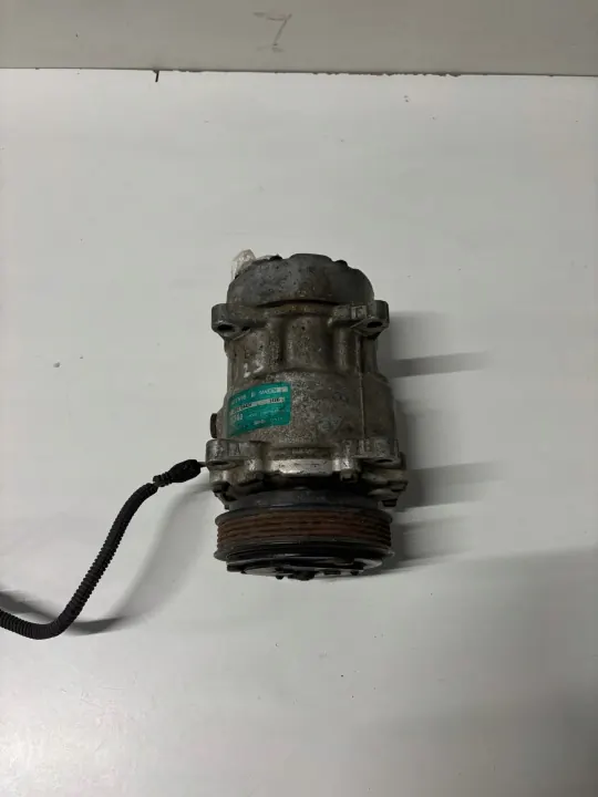 Citroen XM AC-kompressor OEM 1116 - Begagnad image 2