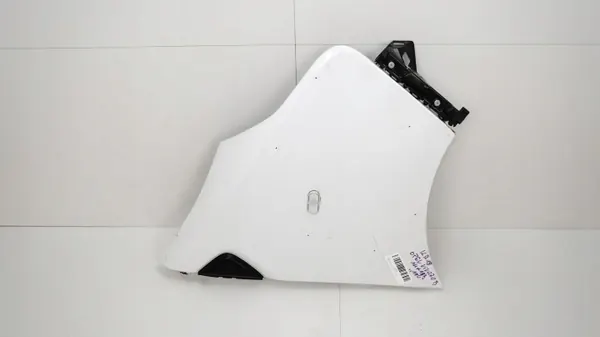 Oikea etulokasuoja Opel Vivaro B 2014-2018 image 2