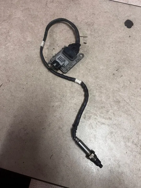 Capteur NOx OEM 227905444R pour Renault Trafic/Vivaro image 4
