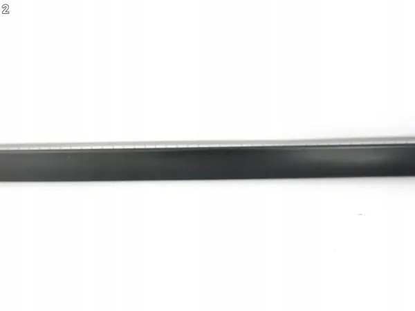 Framruta tätning höger OEM 75504-0E020 Toyota image 3