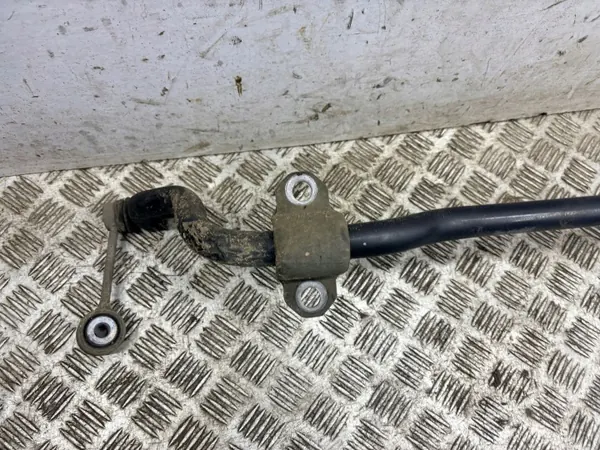 Mercedes-Benz Taka stabilointitanko OEM A1673264300 image 3