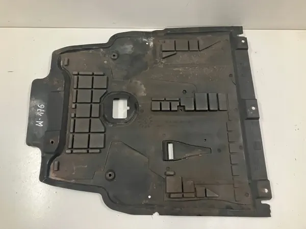 Motorafdekplaat OEM A2465200123 voor Mercedes A-Klasse image 4