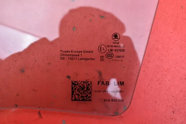 Vitre latérale gauche arrière OEM mamAUTO-1058776- Skoda Fabia image 4