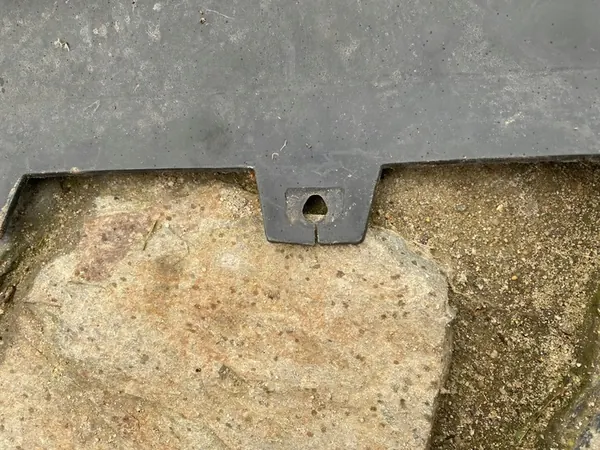 AUDI Q5 8R Framskärmsspoiler 8R0807061C OEM image 10