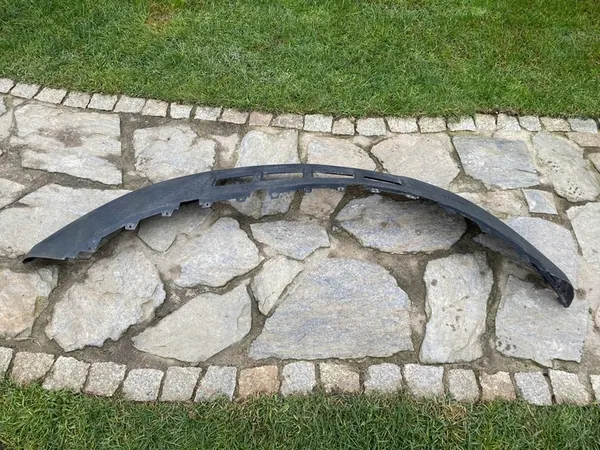 AUDI Q5 8R Framskärmsspoiler 8R0807061C OEM image 4