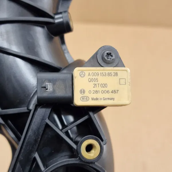 Coletor de admissão Mercedes 2.0 CDI OM 654.920 image 5