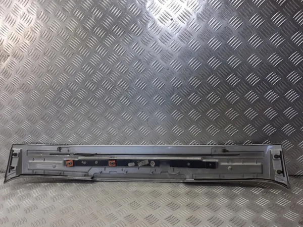 Mercedes Spoileriläppä OEM 2037900388 W203 2.2 CDI image 3