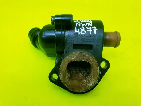 Carcaça do termostato Audi A4 B6 B7 A6 C5 2.0 FSI image 7