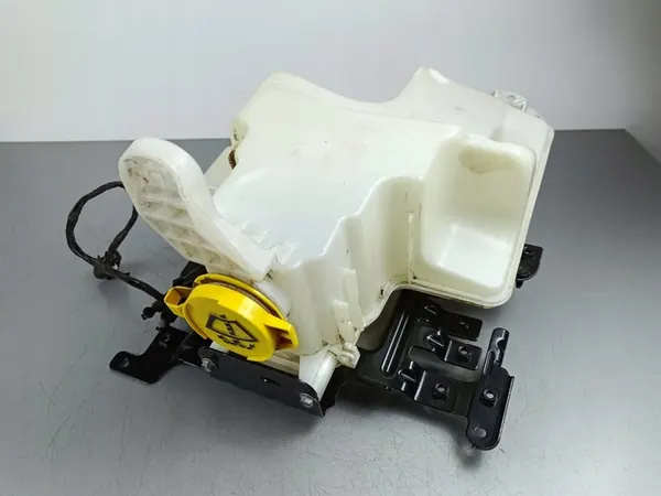 Réservoir de lave-glace Jeep Wrangler 2022 P68293018AF image 1