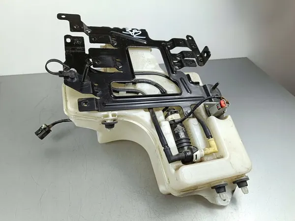 Réservoir de lave-glace Jeep Wrangler 2022 P68293018AF image 5