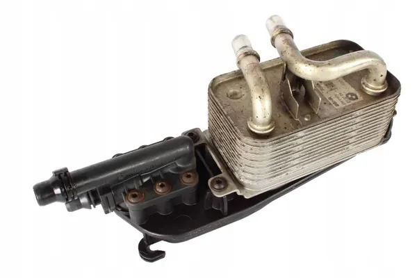 BMW OEM 7519213 Öljynjäähdytin M54/N62 Moottoreille image 2