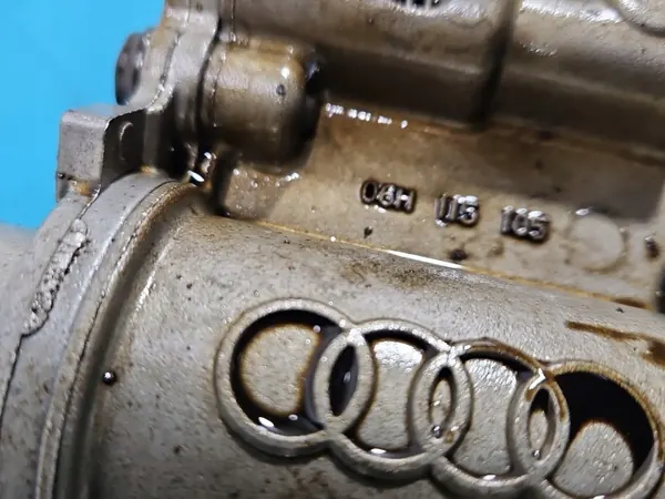 Käytetty öljypumppu OEM 06H115105 Audi A6 C7 2.0 TFSI image 3