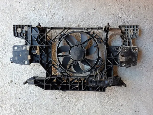 Vorderstütze mit Lüfter Renault Grand Scenic III 1.4TCE OEM image 2