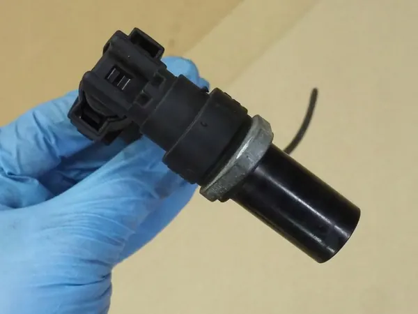 Capteur de Position de Vilebrequin BMW E38 E39 E46 E53 image 10