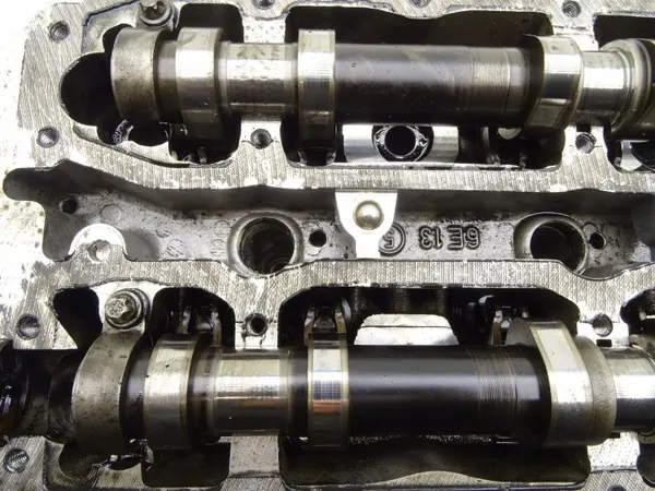 OEM R6420163901 Culasse Gauche Arbre à Cames Mercedes image 8