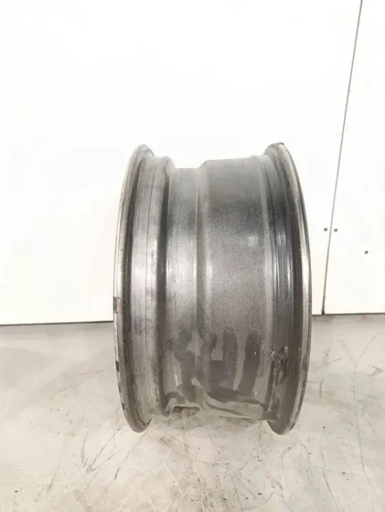 Vorderer rechter Stoßdämpferhalter OEM A8113 Peugeot image 3