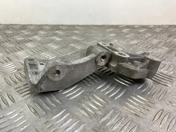 Vaihtovirtajänne Jeep Cherokee 2019 04627154AC image 3