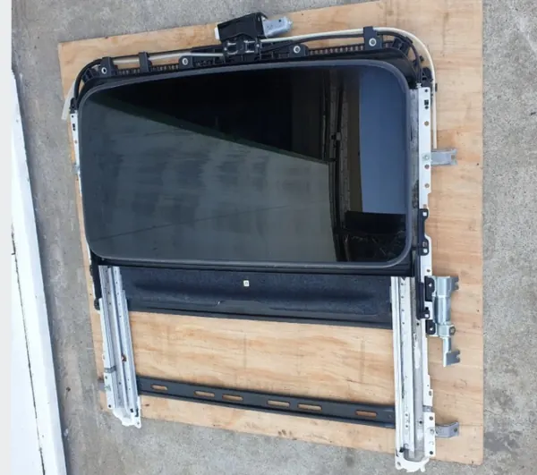 Toit Ouvrant Complet OEM LEXUS GS III GS300 GS450 image 2
