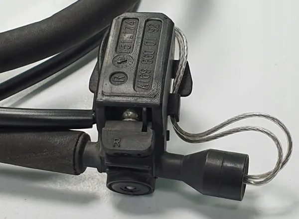 Lave-glaces chauffés Mercedes OEM A1698600192 image 3