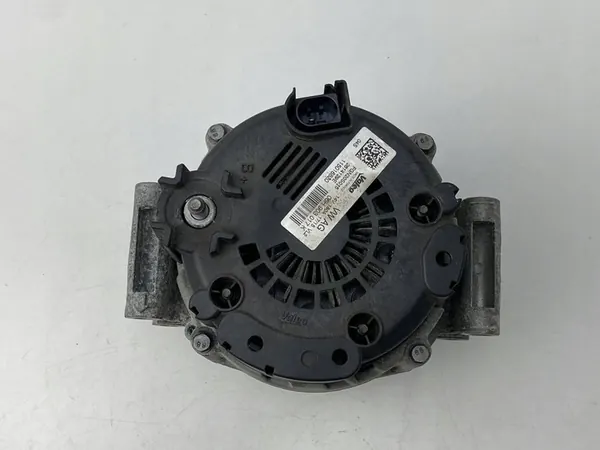 AUDI A4 A5 Q5 2.0 TFSI Vaihtovirtageneraattori 06H903017K image 4