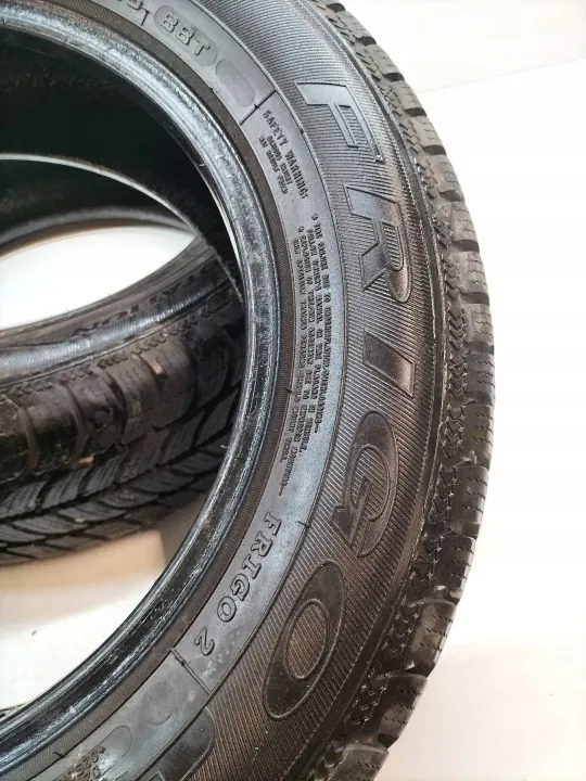 2x Dębica Frigo 2 Winterreifen 185/65R15 image 4