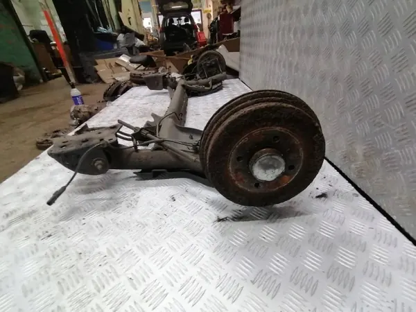 OEM FRE58825 Hinterachsschwinge für Renault Clio IV image 3