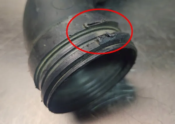 Tubería intercooler Renault 7700116267 image 5