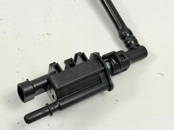 EVAP-Kraftstoffdampfventil OEM 10GM838A für Cadillac Escalade image 3