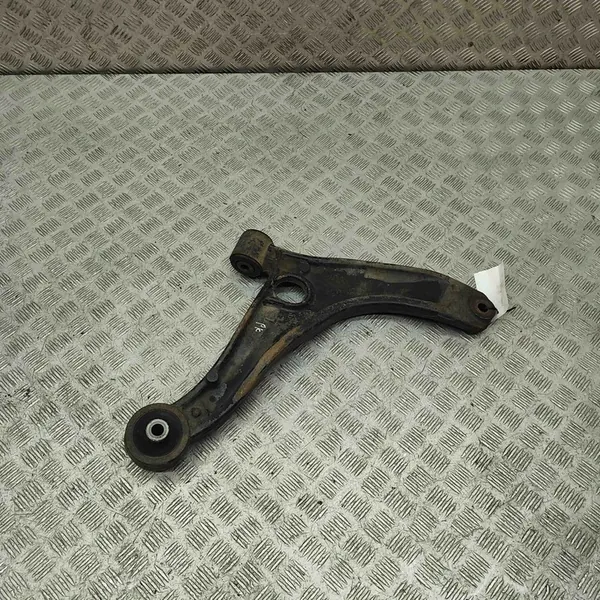 Braccio di controllo inferiore anteriore sinistro Renault Master III 2017 OEM image 2