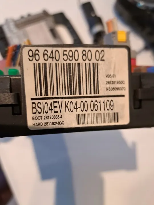 Peugeot 5008 I 3008 Käynnistyssetti 1.6 HDI 9HZ image 4