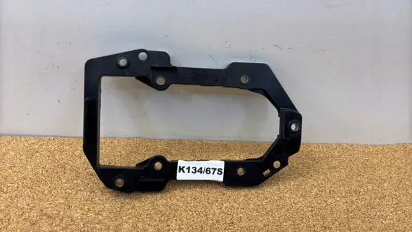 Soporte compresor aire acondicionado OEM 56-200_Gora image 2