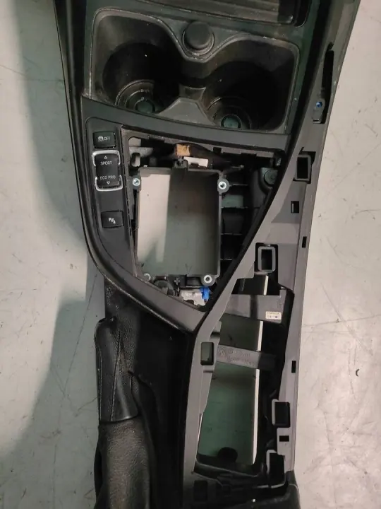 Túnel de apoio de braço BMW F20 - Peça OEM usada image 3