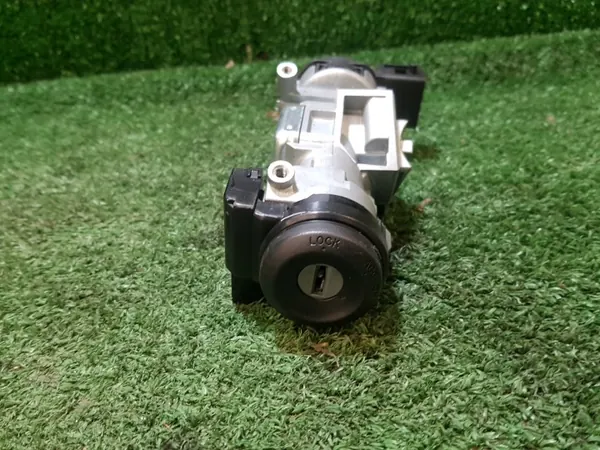Mazda 3 BK 1.6 CITD contactsleutel OEM 3M51-3F880-AD image 5