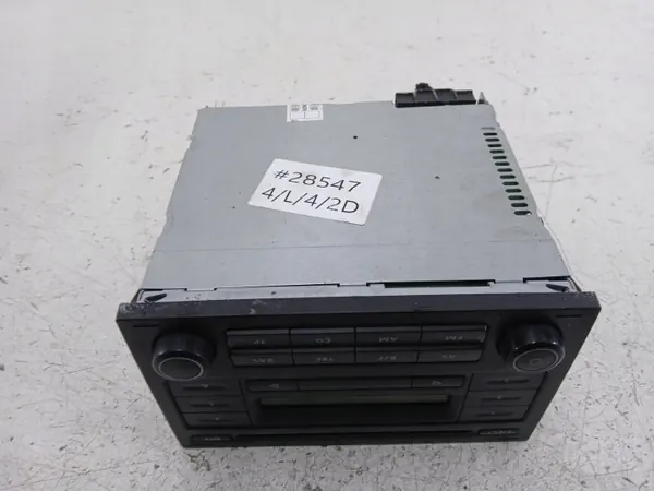 Radio OEM 6Q0035152G pour VW Polo 9N FL - Occasion image 8