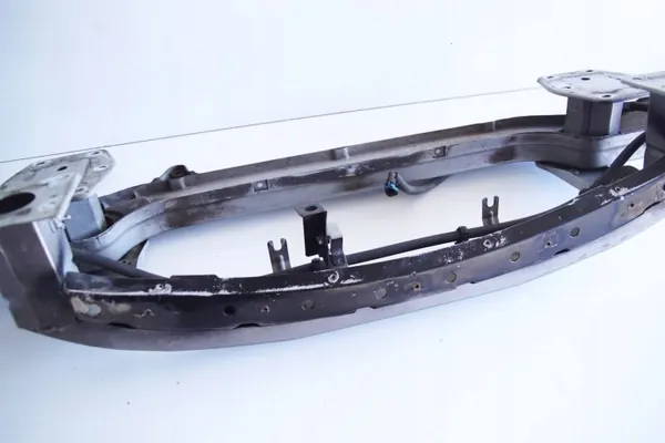 OEM 45785 Etupuskurinvahvistustanko Maseratille image 10