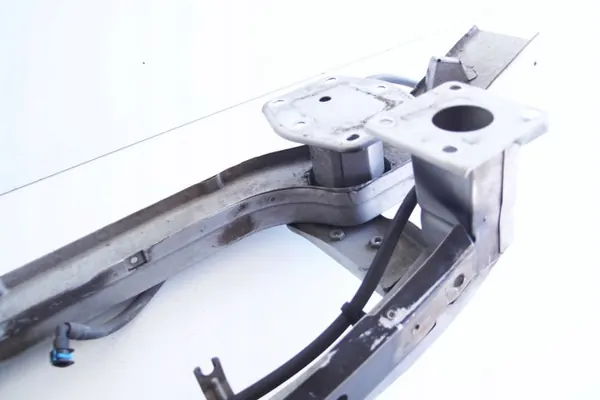 OEM 45785 Etupuskurinvahvistustanko Maseratille image 9