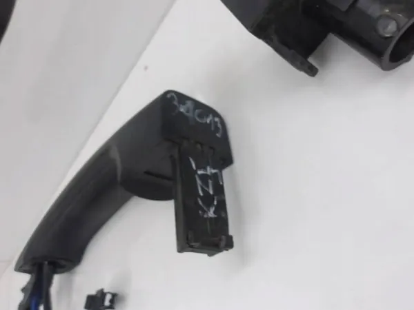 Etumma oikea ovikahva Renault Master III OEM 806074220R image 2