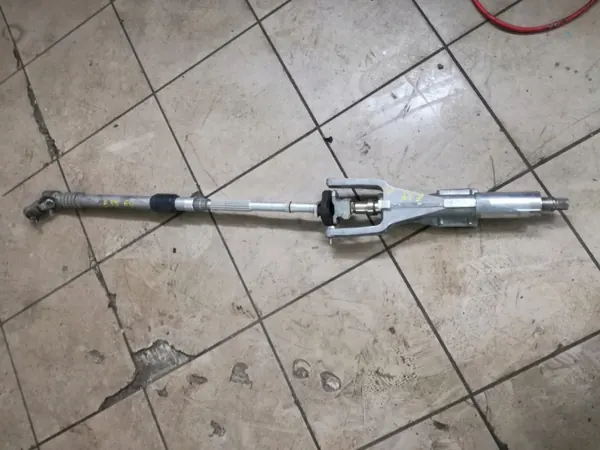Columna de dirección BMW E39 eje 1093513 - Usado image 2