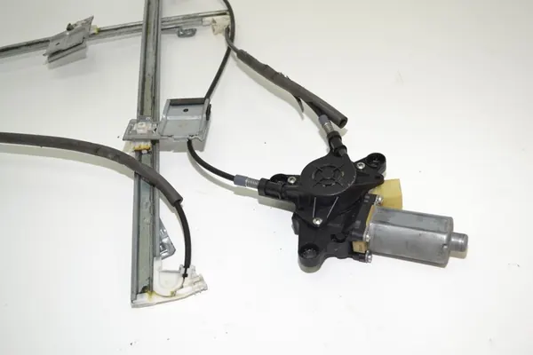 Mercedes VITO W639 Elevador de vidro dianteiro direito A6397200146 image 5