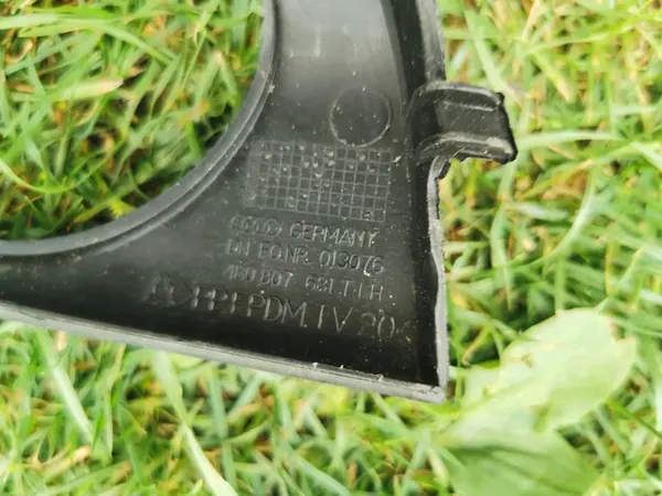 Griglia fendinebbia sinistra Audi A6 C5 4B0807681T image 2