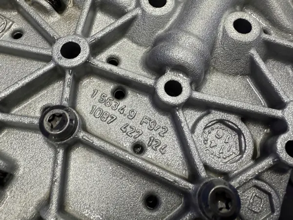 Audi OE Mechatronik-Einheit OEM 1087128557 image 4
