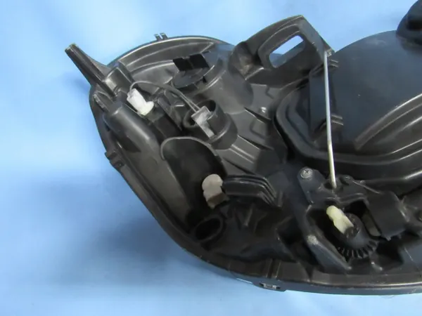 Vasen Volvo XC60 Bi-Xenon Ajovalot Ennen Facelift image 8