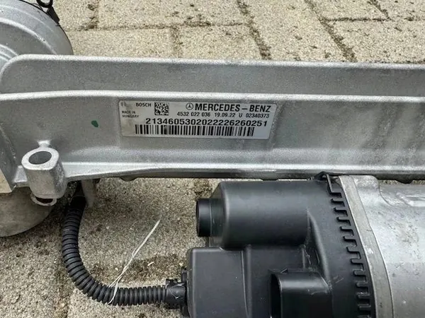 Styrning Mercedes C-Klasse E-Klasse 4Matic A2134605302 image 3