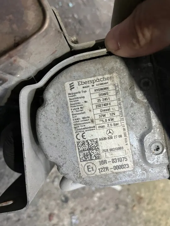Calefactor Webasto OEM A6398302700 para Mercedes Vito 639 image 5
