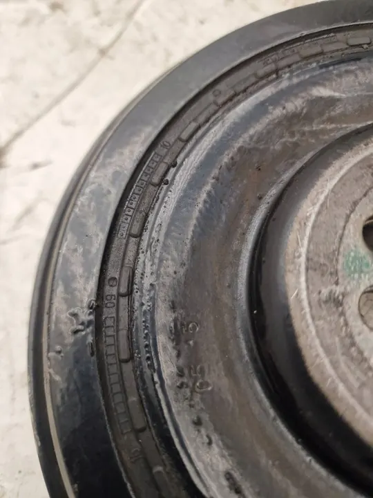 Polia do virabrequim Volkswagen Touareg II 059105251BQ image 3