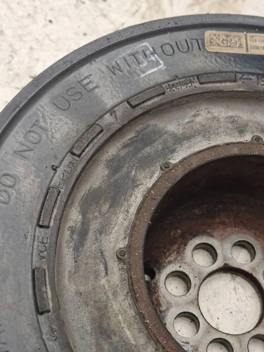 Polia do virabrequim Volkswagen Touareg II 059105251BQ image 4