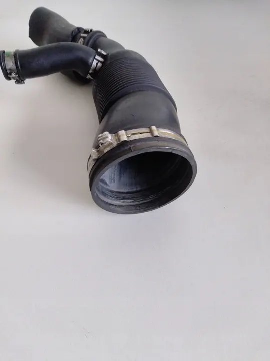 Ford MONDEO MK3 2.0 TDCI Luftschlauch image 2