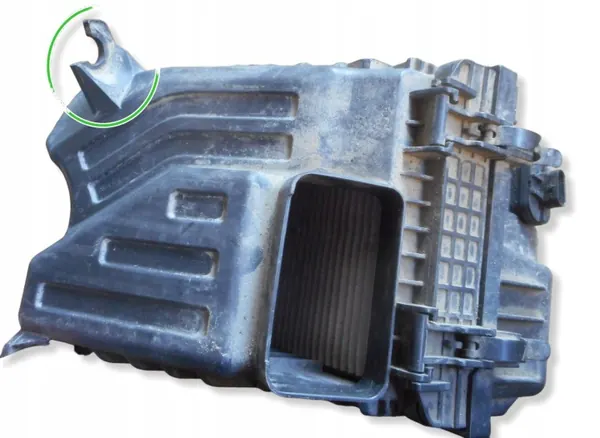 Luftfilterhus OEM 281102W300 för KIA Sorento II image 4