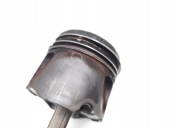 Pistón Mercedes-Benz Sprinter con biela OM651.955 image 10